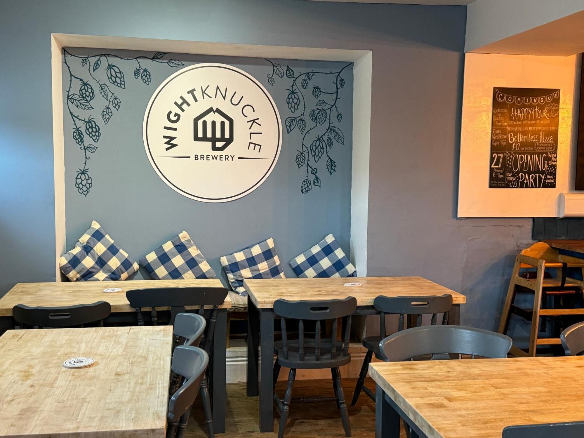 The Pilot Boat Inn, Isle Of Wight Бембридж Екстериор снимка