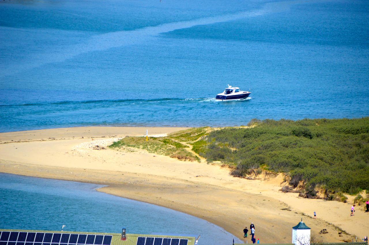 The Pilot Boat Inn, Isle Of Wight Бембридж Екстериор снимка